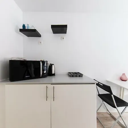 Apartamento Flat In The Heart Of Centrum Antuérpia